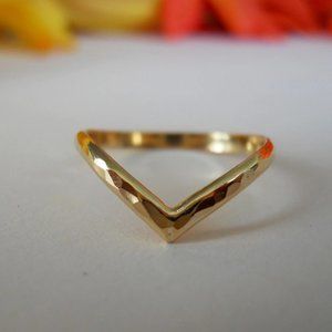 14k gold-filled hammered handmade chevron ring